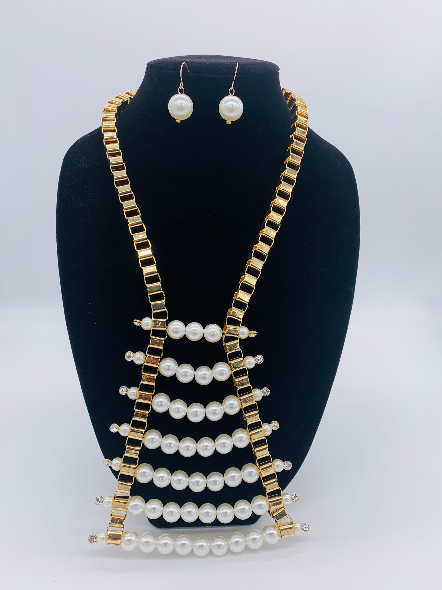 GLAM - Tower of Power Necklace Set